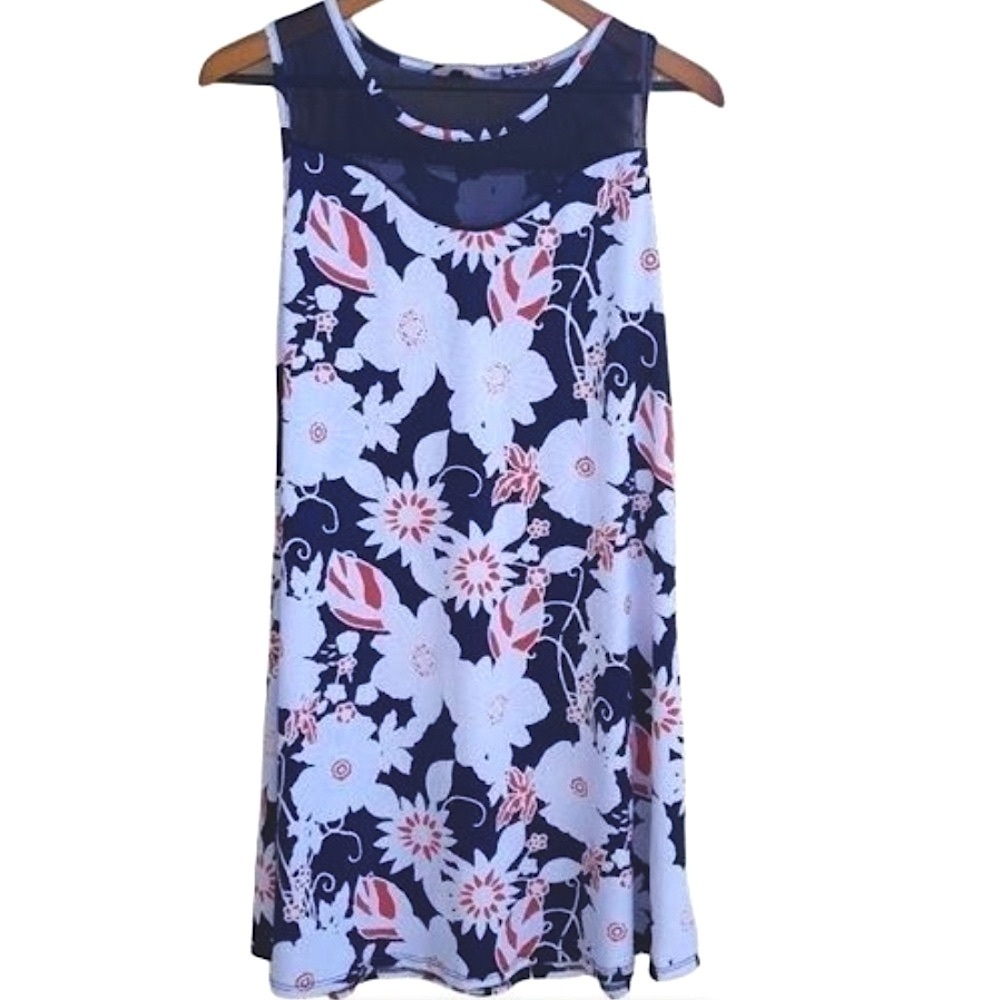 SJS Shift Dress - Picture 4 of 8